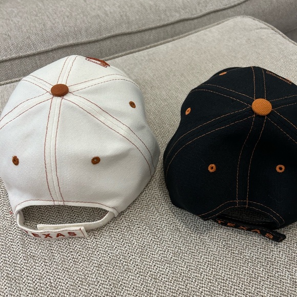 Pair of UT caps - Picture 3 of 4